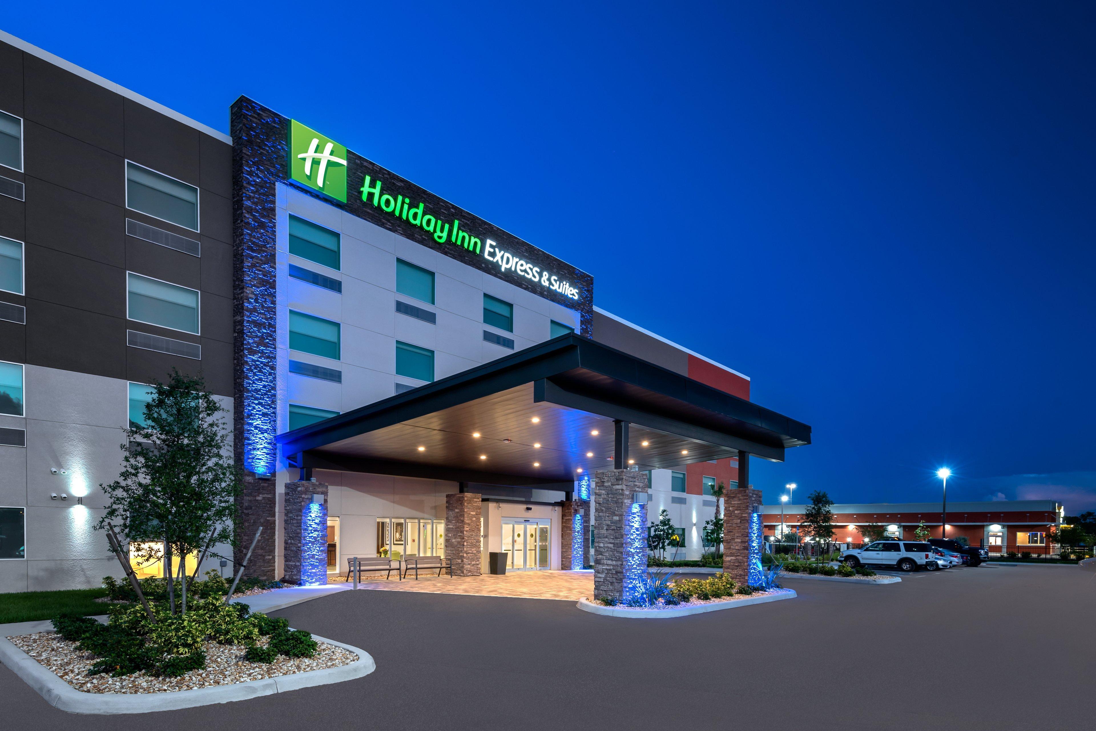 Holiday Inn Express & Suites - Punta Gorda, An Ihg Hotel Bagian luar foto